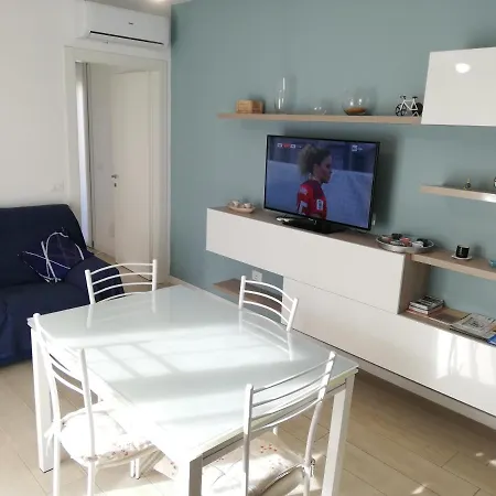 Nuovissimo Con Terrazza