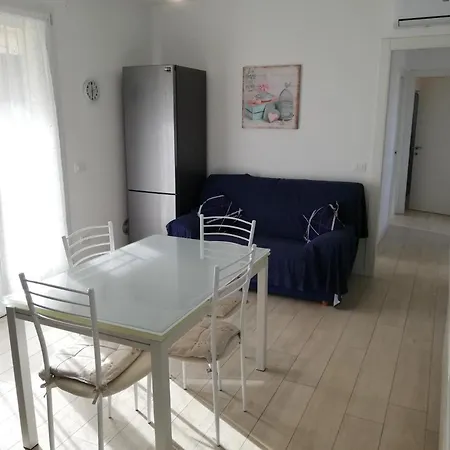 Nuovissimo Con Terrazza Αλγκέρο