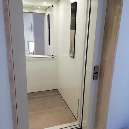 Appartement Nuovissimo Con Terrazza